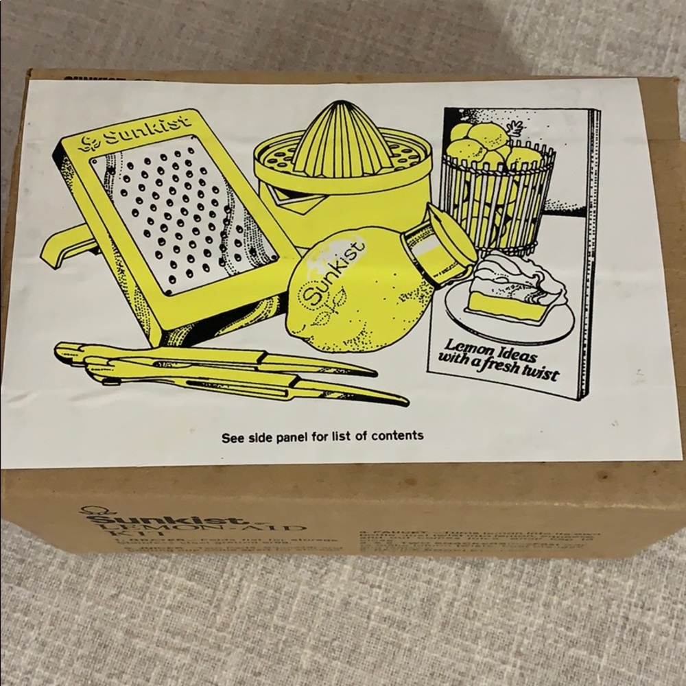 Sunkist Lemon - Aid kit Original box - Unopened